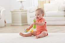 Carica l'immagine nel visualizzatore di Gallery, Fisher-Price Le Maracas per Neonati con Impugnature Soffici, Multicolore