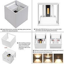 Carica l'immagine nel visualizzatore di Gallery, APPLIQUE LED CUBO CON ANGOLO LUCE REGOLABILE UP DOWN BIANCO MODERNO Bianco - Ilgrandebazar