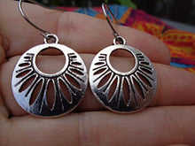 Carica l'immagine nel visualizzatore di Gallery, ✿ ORECCHINI PICCOLO MIAO TRIBAL BOHO ✿ Rotondi