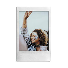 Carica l'immagine nel visualizzatore di Gallery, Fujifilm Instax Mini Film, Pellicola istantanea per fotocamere Mini,...