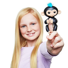 Carica l'immagine nel visualizzatore di Gallery, Giochi Preziosi Wowwee Fingerlings Scimmiette Bebè, Scimmia Interattiva,... - Ilgrandebazar