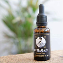 Carica l'immagine nel visualizzatore di Gallery, Sir Beardalot Olio da Barba per distinti Signore - Legno avvolgente uomo...