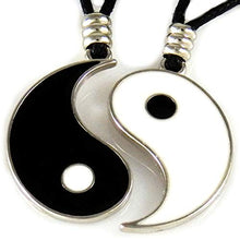 Carica l'immagine nel visualizzatore di Gallery, AKIEE Yin Yang Collana per uomo Donna Ragazzi Ragazze Ciondolo Black / White - Ilgrandebazar