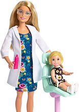 Carica l'immagine nel visualizzatore di Gallery, Barbie- Carriere Dentista Playset con Due Bambole, Sedia Operatoria e... - Ilgrandebazar