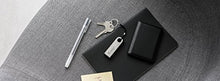 Carica l'immagine nel visualizzatore di Gallery, Ledger Nano S - V1.4 - Portafoglio Hardware per Criptovaluta - nero v1.4