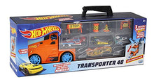 Carica l'immagine nel visualizzatore di Gallery, ODS- Transporter 40 Hot Wheels Camion Valigetta con Auto Originali Incluse,...