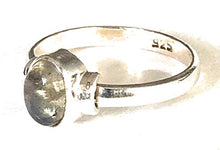 Carica l'immagine nel visualizzatore di Gallery, Shanya - Anello in argento sterling realizzato a mano, con labradorite... - Ilgrandebazar