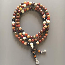 Carica l'immagine nel visualizzatore di Gallery, The Bo Tree - Rosario in Legno Misto Marrone, Bianco, Nero, Rosso, 108... - Ilgrandebazar