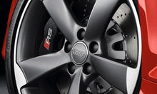 Carica l'immagine nel visualizzatore di Gallery, 4 Tappi Coprimozzo compatibile per AUDI 69mm A3 A4 A5 A6 A7 TT Q3 Q5 Q7...