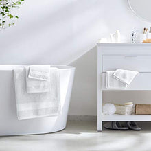 Carica l'immagine nel visualizzatore di Gallery, AmazonBasics Performance - 2 teli bagno, 2 asciugamani per il viso e 2 Bianco - Ilgrandebazar