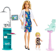 Carica l'immagine nel visualizzatore di Gallery, Barbie- Carriere Dentista Playset con Due Bambole, Sedia Operatoria e... - Ilgrandebazar