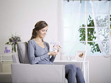 Carica l'immagine nel visualizzatore di Gallery, Chicco Natural Feeling Tiralatte Manuale, Confortevole e Veloce, con... - Ilgrandebazar