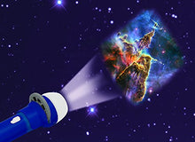 Carica l'immagine nel visualizzatore di Gallery, Brainstorm Toys, Torcia con proiettore Spaziale Space Torch, Gioco educativo - Ilgrandebazar