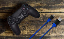 Carica l'immagine nel visualizzatore di Gallery, AmazonBasics - Cavo di ricarica per controller PlayStation 4 - Confezione da...