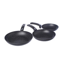 Carica l'immagine nel visualizzatore di Gallery, Moneta Etnea Set 3 Padelle, Standard, Nero, 20 - 24 - 28 cm