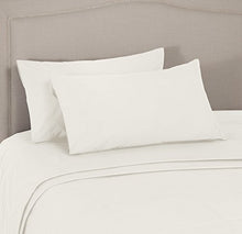 Carica l'immagine nel visualizzatore di Gallery, AmazonBasics 'Everyday' 260 x 220 cm &amp; 2 Federe 50 x 80 cm, Avorio - Ilgrandebazar