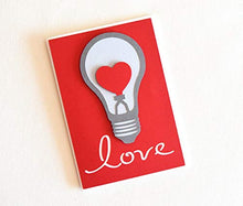 Carica l'immagine nel visualizzatore di Gallery, Love - lampadina- cuore - biglietto d'auguri (formato 15 x 10,5 cm) - vuoto... - Ilgrandebazar