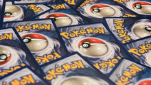 Carica l'immagine nel visualizzatore di Gallery, Pokemon 100 Assorted Trading Cards Lot