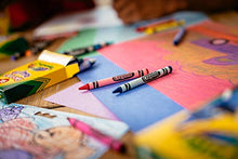 Carica l'immagine nel visualizzatore di Gallery, Crayola-24 Pastelli a Cera, Assortiti, per Scuola e Tempo 1 - confezione - Ilgrandebazar