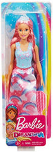 Carica l'immagine nel visualizzatore di Gallery, Barbie Bambola Principessa Arcobaleno con Capelli Rosa Lunghi e Spazzola,... - Ilgrandebazar
