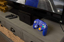 Carica l'immagine nel visualizzatore di Gallery, Controller Cablato PowerA per Nintendo Switch - Stile Gamecube Viola -...