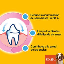 Carica l'immagine nel visualizzatore di Gallery, Pedigree Dentastix Daily Dental Dog Chews, medium, 112 bastoncini (4 x 4...