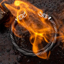 Carica l'immagine nel visualizzatore di Gallery, Bracciale da uomo in acciaio inox massiccio, stile vichingo, creato per... - Ilgrandebazar