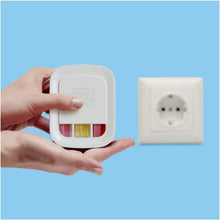 Carica l'immagine nel visualizzatore di Gallery, Ambi Pur 3Volution Profumatore per Ambienti, Ricarica per Diffusore Elettrico, Fragranza Lenor Risveglio Primaverile, 3 Pezzi