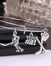 Carica l'immagine nel visualizzatore di Gallery, Bracciale rigido per ragazze, in acciaio inossidabile, con charm a forma di... - Ilgrandebazar