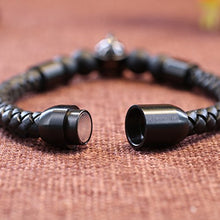 Carica l'immagine nel visualizzatore di Gallery, COAI Bracciale Bolo da Uomo In Vera Pelle Intrecciata con Perle in Onice Elmo