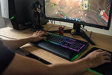 Carica l'immagine nel visualizzatore di Gallery, Razer Ornata Chroma Tastiera USB Mecha-Membrane da Gaming, Supporto per...