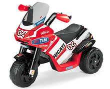 Carica l'immagine nel visualizzatore di Gallery, Peg Perego Ducati Desmosedici Moto a Tre Ruote