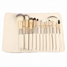 Carica l'immagine nel visualizzatore di Gallery, LZYMSZ 12pcs Pennelli trucco professionale Set Kit essenziale Item 5 - Ilgrandebazar