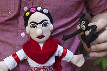 Carica l'immagine nel visualizzatore di Gallery, The Unemployed Philosophers Guild Frida Kahlo Little Thinker - multicoloured - Ilgrandebazar