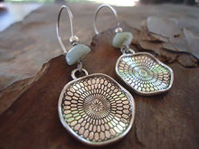 Carica l'immagine nel visualizzatore di Gallery, ✿ BOHO MANDALA etno STONE ✿ orecchini gancio lungo