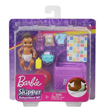 Carica l'immagine nel visualizzatore di Gallery, Barbie- Skipper Teneri Bebè Playset Pappa e Cambio Pannolino, Bambola con... - Ilgrandebazar
