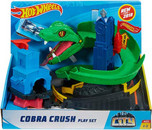 Carica l'immagine nel visualizzatore di Gallery, Hot Wheels Attacco al Cobra Playset per Stimolare Immaginazione e Creatività...