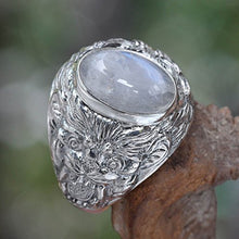 Carica l'immagine nel visualizzatore di Gallery, NOVICA Uomo Anello in Argento Sterling di Pietra Luna Arcobaleno - Ilgrandebazar