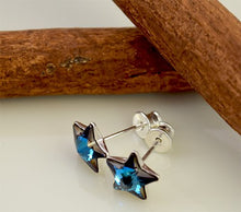 Carica l'immagine nel visualizzatore di Gallery, Crystals &amp; Stones, meravigliosi orecchini a stella in argento Bermuda Blue - Ilgrandebazar