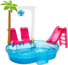 Carica l'immagine nel visualizzatore di Gallery, Barbie- Glam Pool con Accessori, Multicolore, DGW22 - Ilgrandebazar