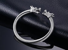 Carica l'immagine nel visualizzatore di Gallery, Vnox Bracciale da uomo in cavo di acciaio inox, con teste Grey(silver) - Ilgrandebazar