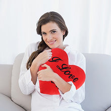 Carica l'immagine nel visualizzatore di Gallery, THE TWIDDLERS Cuscino a Forma di Cuore Rosso con la Scritta I Love You -... - Ilgrandebazar