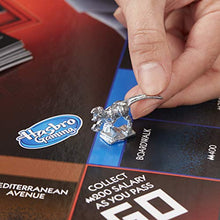 Carica l'immagine nel visualizzatore di Gallery, Monopoly - Edizione dell’Imbroglio, E1871103