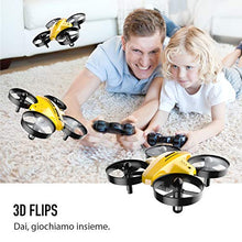 Carica l'immagine nel visualizzatore di Gallery, ATOYX 66C RC Mini Drone con Telecomando Funzione di Sospensione Giallo