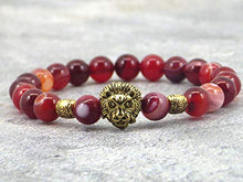 Carica l'immagine nel visualizzatore di Gallery, Bracciale a testa di leone agata rossa a strisce naturali con perline dorate - Ilgrandebazar