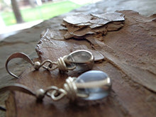 Carica l'immagine nel visualizzatore di Gallery, ★ TRASPARENTE VETRO DROP ★ orecchini dainty