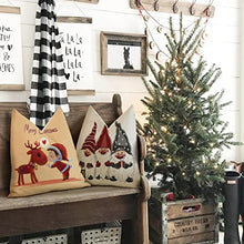Carica l'immagine nel visualizzatore di Gallery, ZWJD Cuscini Natalizi per Divano 4 Pack Federe Cuscini Divano 40x40 Federe Cuscini Natalizi Cotone e Lino Biancheria Cuscini per Divano per Natale Decorazioni Casa