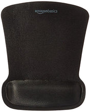 Carica l'immagine nel visualizzatore di Gallery, AmazonBasics - Tappetino per mouse in gel con poggiapolsi