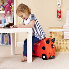 Carica l'immagine nel visualizzatore di Gallery, Trunki Valigia Cavalcabile Per Bambini: 46 x 20.5 x 31 cm, Rosso Coccinella