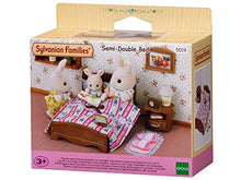 Carica l'immagine nel visualizzatore di Gallery, Sylvanian Families 2934 - Letto Matrimoniale e Accessori per Bambole
